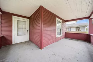 545 W 36th St, Ashtabula, OH 44004 - Photo 5