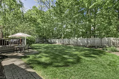 5766 Green Circle, Willoughby, OH 44094 - Photo 39