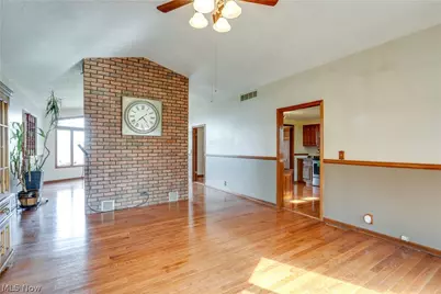 3001 Ben Fulton Avenue NW, North Lawrence, OH 44666 - Photo 9