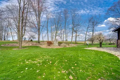 3001 Ben Fulton Avenue NW, North Lawrence, OH 44666 - Photo 25