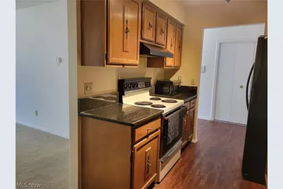 1305 S Lake Wilmer Drive #303A, Sandusky, OH 44870 - Photo 5