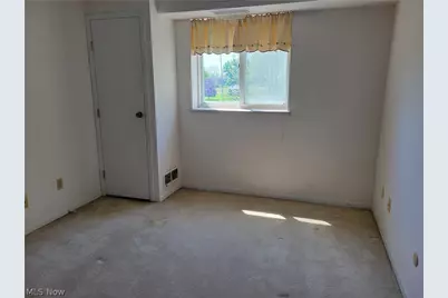 1305 S Lake Wilmer Drive #303A, Sandusky, OH 44870 - Photo 9