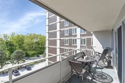 12900 Lake Avenue #615, Oakwood, OH 44107 - Photo 3