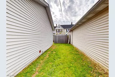 8801 Clark Avenue, Loveland, OH 44102 - Photo 43