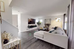 8801 Clark Ave, Loveland, OH 44102 - Photo 3
