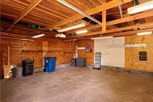 664 Tenney Ave, Campbell, OH 44405 - Photo 7