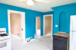 664 Tenney Ave, Campbell, OH 44405 - Photo 11