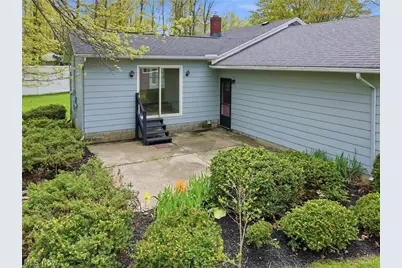 950 Southwood Drive, Ashtabula, OH 44004 - Photo 3