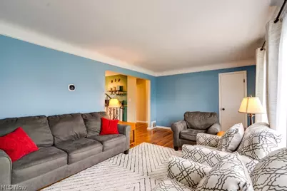 28935 W Willowick Drive, Willowick, OH 44095 - Photo 9