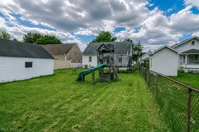 3304 4th Avenue, Vienna, WV 26105 - Photo 23