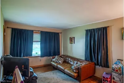 3304 4th Avenue, Vienna, WV 26105 - Photo 5