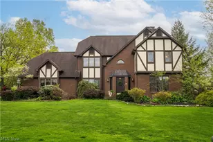 6974 Militia Hill St NW, Canton, OH 44718 - Photo 1