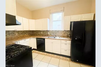 1019 Findley Avenue, Zanesville, OH 43701 - Photo 3