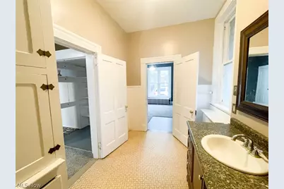 1019 Findley Avenue, Zanesville, OH 43701 - Photo 15