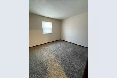 1060 Brandywine Boulevard #E, Zanesville, OH 43701 - Photo 7