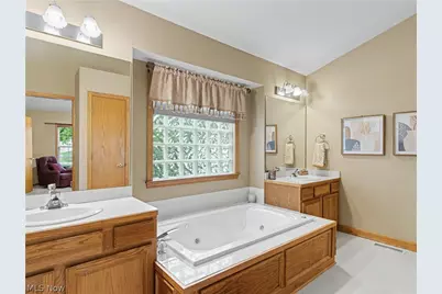 3671 White Oak Drive, Norton, OH 44203 - Photo 15