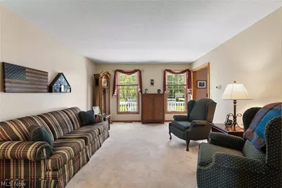 1675 Chatham Avenue NE, North Canton, OH 44720 - Photo 15
