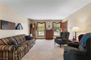 1675 Chatham Ave NE, North Canton, OH 44720 - Photo 15