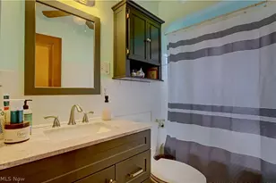 16912 Chatfield Ave, Loveland, OH 44111 - Photo 23