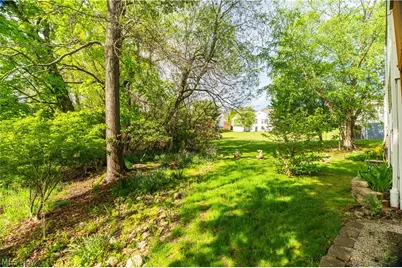 1702 Southpointe Circle NE, Canton, OH 44714 - Photo 37