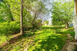 1702 Southpointe Cir NE, Canton, OH 44714 - Photo 37