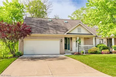 1702 Southpointe Circle NE, Canton, OH 44714 - Photo 1