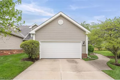 1840 Hickory Lane #27, Grandview Heights, OH 44147 - Photo 35