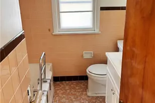 351 Clarmont Rd, Willowick, OH 44095 - Photo 9