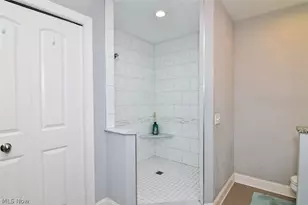 10797 Meadowgrass Rd, Strongsville, OH 44149 - Photo 29