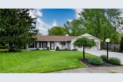 10797 Meadowgrass Road, Strongsville, OH 44149 - Photo 3