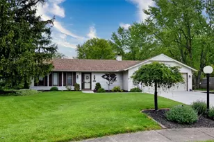 10797 Meadowgrass Rd, Strongsville, OH 44149 - Photo 3