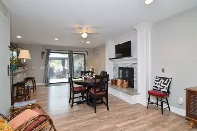 10797 Meadowgrass Road, Strongsville, OH 44149 - Photo 13