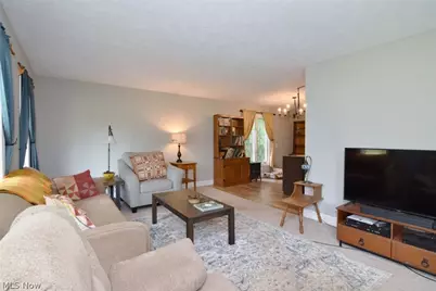 10797 Meadowgrass Road, Strongsville, OH 44149 - Photo 7