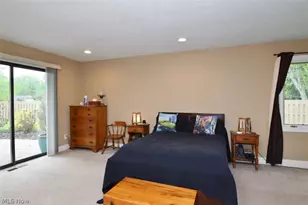 10797 Meadowgrass Rd, Strongsville, OH 44149 - Photo 23