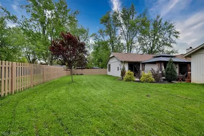 10797 Meadowgrass Road, Strongsville, OH 44149 - Photo 41