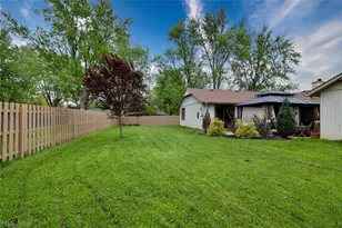 10797 Meadowgrass Rd, Strongsville, OH 44149 - Photo 41