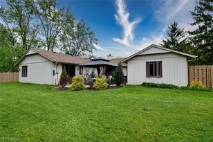 10797 Meadowgrass Rd, Strongsville, OH 44149 - Photo 43