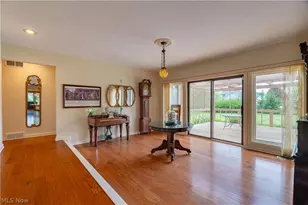 3445 Cornwall Dr, Canton, OH 44708 - Photo 7