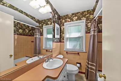 4450 Churchill Boulevard, Loveland, OH 44118 - Photo 17