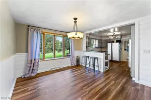 49325 S Park Cir, East Liverpool, OH 43920 - Photo 5