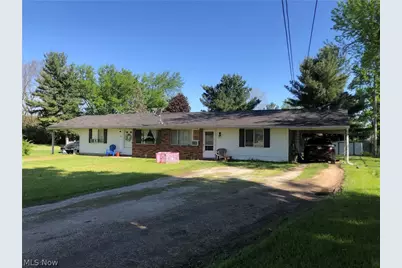 5333 Charm Street SW, Canton, OH 44706 - Photo 3