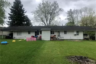 5333 Charm St SW, Canton, OH 44706 - Photo 11