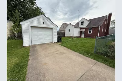3021 Windsor Place SW, Canton, OH 44710 - Photo 5