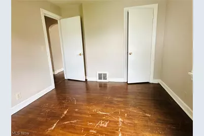 3021 Windsor Place SW, Canton, OH 44710 - Photo 13