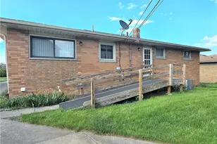 1423 Roanoke Dr, Parma, OH 44134 - Photo 7