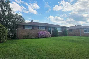 1423 Roanoke Dr, Parma, OH 44134 - Photo 3