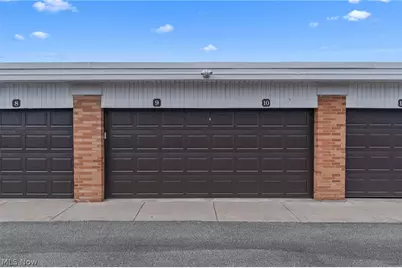 23885 David Drive #215, North Olmsted, OH 44070 - Photo 27