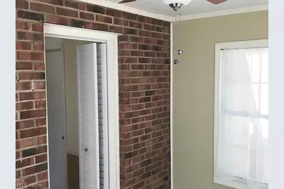 2312 Milton Road, Loveland, OH 44118 - Photo 11