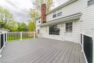 1622 7 Oaks Dr, Lyndhurst, OH 44124 - Photo 43