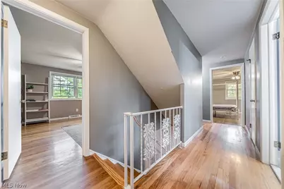 1622 Seven Oaks Drive, Lyndhurst, OH 44124 - Photo 21